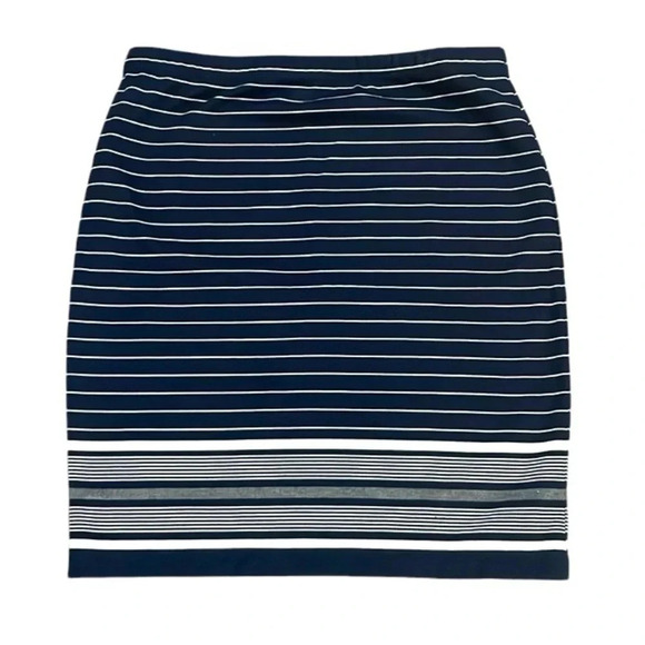 Max Studio Womens striped Skirt Size M Navy White Casual Stretch Nautical - Picture 1 of 10